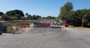 Cierre de carriles de la lateral del canal 7 en Culiacán