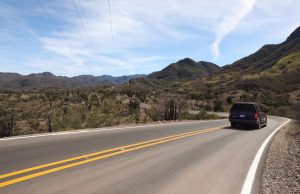 Inauguran tramo carretero Soyatita-San José del Llano en Badiraguato