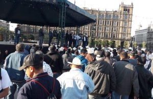 Respalda Jesús Valdés a maiceros en manifestación en el zócalo de la CDMX