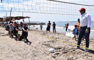 Lleva Jesús Valdés jornadas de limpieza y torneos deportivos a playas y balnearios