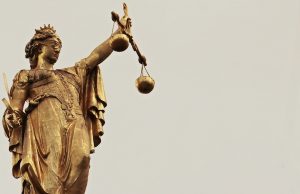 El vigilante de la Fiscalía