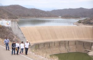 Avanzan la presa Picachos; gobernador supervisa la obra
