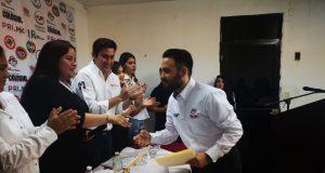 Toma protesta nueva dirigencia de Red Jóvenes X México Navolato