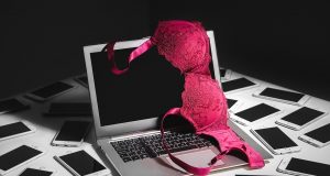 Internet, principal medio donde jóvenes buscan información sobre sexualidad