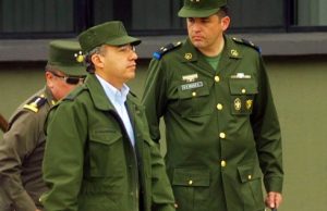 AMLO se burla de Felipe Calderón