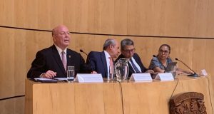 Los cambios de las universidades deben venir de dentro de ellas: JEGL