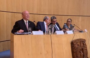 Los cambios de las universidades deben venir de dentro de ellas: JEGL