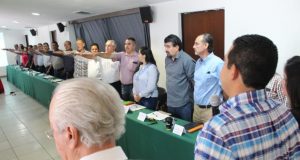 Entrega Jesús Valdés nombramientos de enlaces operativos distritales del PRI