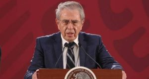 No hay ninguna urgencia médica, dice secretario de Salud Federal a pacientes con cáncer