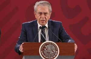 No hay ninguna urgencia médica, dice secretario de Salud Federal a pacientes con cáncer