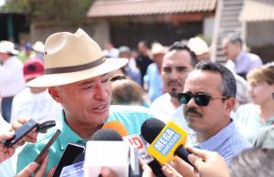 “Tengamos calma”, afirma Quirino, “no todo está en el presupuesto”