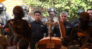 Despiden con honores al agente estatal “Cóndor” en Culiacán