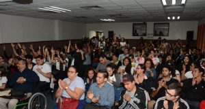 Rector entrega equipo de cómputo y material de apoyo para el Programa ADIUAS