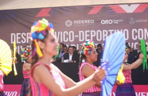 Acude Luis Nava al Desfile Conmemorativo de la Revolución Mexicana