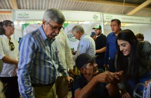 Si necesitas lentes intraoculares, prótesis de mama o aparatos auditivos, esto te interesa