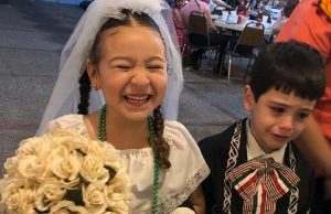 Niño llora en su boda de kermés y se vuelve viral
