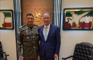 Quirino y titular de SEDENA acuerdan más apoyo para Sinaloa