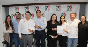 Toma protesta estructura del PRI.mx Culiacán