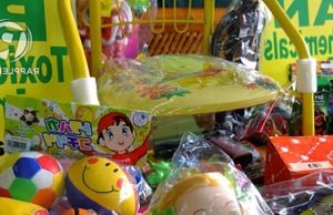 Advierte Salud en Querétaro sobre el riesgo de comprar juguetes con plomo