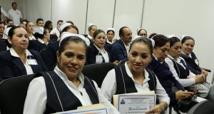 Reconocen en Sinaloa labor de las Enfermeras en su día