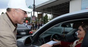 Universitarios salen a las calles a informar y a exigir que Gobierno Federal entregue el presupuesto ordinario