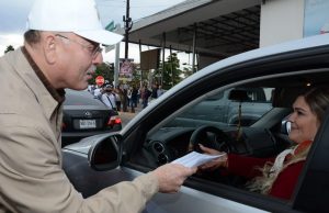 Universitarios salen a las calles a informar y a exigir que Gobierno Federal entregue el presupuesto ordinario