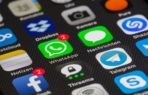 Uso desmedido de dispositivos electrónicos podría ocasionar daños irreversibles en la vista