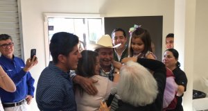 Llega a California, el primer grupo de beneficiados de “Uniendo corazones al son de la banda” del PRI