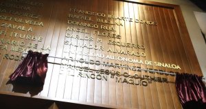 Develan nombre de Manuel “Maquío” Clouthier, en el Muro de Honor del Congreso