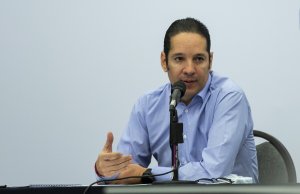 Se reúne Gobernador de Querétaro con gabinete estatal y salud federal sobre COVID-19