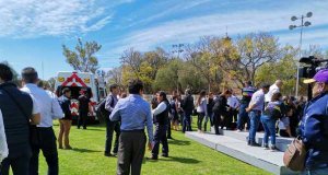 Se lesionan deportistas y esposa del gobernador de Querétaro por desplome de tarima