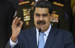 Maduro adelanta la Navidad venezolana a octubre por la pandemia