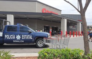 Policía pone orden en Cotsco, ni personal ni clientes seguían indicaciones por contingencia