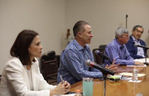 Anuncia Quirino inversión de 85 mdp para equipamiento médico ante COVID 19