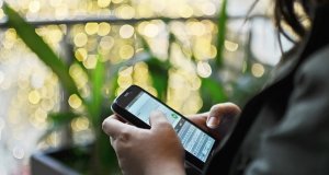 Compañías telefónicas regalan 100 minutos a clientes ‘prepago’, por pandemia