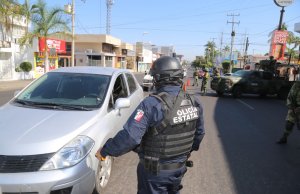 Aplican filtros sanitarios son para invitar a la población a quedarse en casa