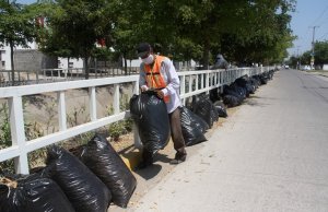 Realizan jornada de limpieza en 75 arroyos y canales de Culiacán