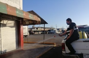 Sanitizan el Mercado de Abastos en Culiacán