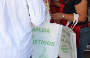 Distribuye SEDESU más de 85 mil bolsas reutilizables #SinaloaSinPlásticos