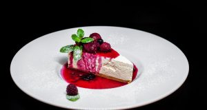 Disfruta de un delicioso cheesecake con esta fácil receta