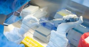 México, a través de Fundación Slim, producirá la vacuna de Oxford contra COVID-19