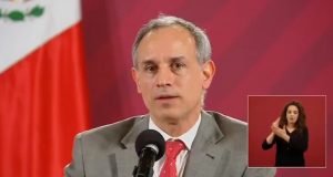 Semáforo verde no significa ‘regreso a clases’, explica López-Gatell