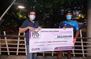 El Partido Sinaloense entrega recurso al joven ciclista Felipe Hernández Aragón