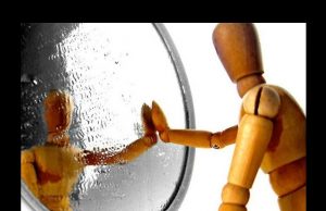 Lo que no has de poder ver, en tu casa lo has de tener