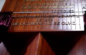 Inmortaliza Congreso del Estado la frase “2 de octubre no se olvida” con letras doradas