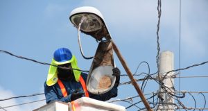 Inicia instalación de 7 mil 189 luminarias en vialidades primarias de Culiacán