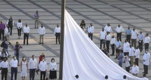 Rinden homenaje a los Héroes de la Pandemia 2020