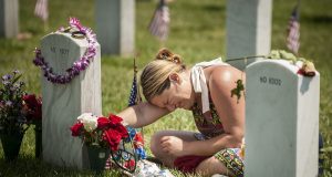 El sufrimiento de los vivos por sus muertos