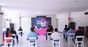 Se reúne Héctor Melesio Cuén Ojeda con empresarios y comerciantes guasavenses