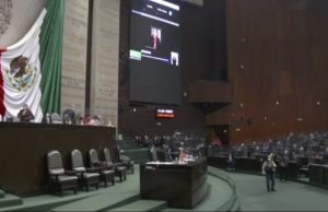 Frena Morena discusión para reforma a Banxico tras críticas